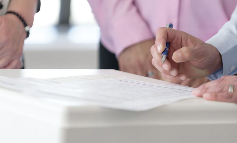 European policy documents representing AMLA central contact point rules for payment firms